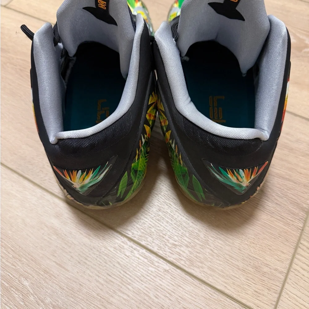 Nike LeBron 11 'Everglades' basketball shoes size 12 - Picture 3 of 7